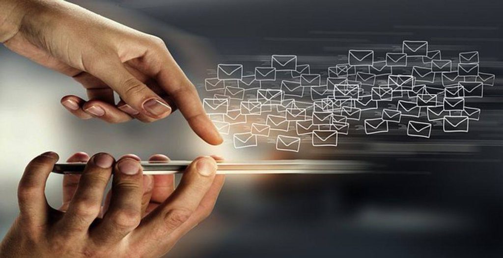How To Make A Band Mailing List