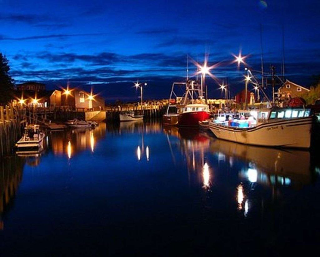 What's in an LED Boat Light