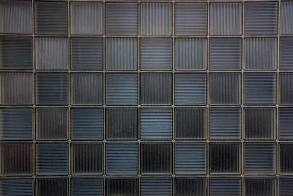 vacuum insulated glass manufacturers