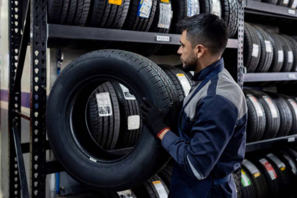 Choosing the Right Tread Pattern for a 26 x 1.95 Bike Tire
